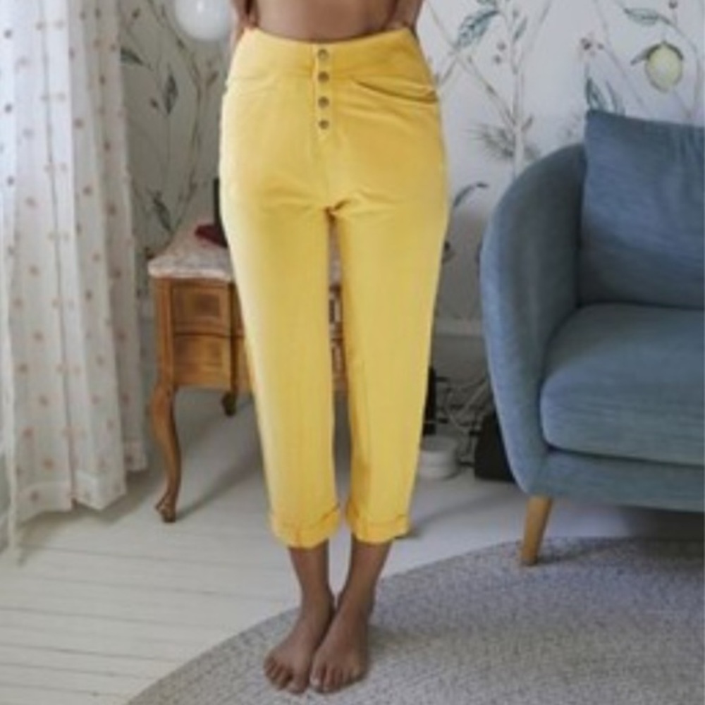 Out From Under Danica Button-Front High Rise Lounge Pant Joggers Sz Small Yellow